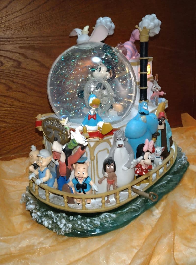 ディズニースノードーム 75周年記念 Disney ディズニー ミッキー 75周年記念 スノードーム オルゴール 船