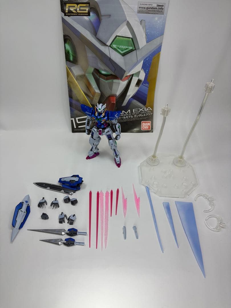 RG 1/144 ガンダムエクシア｜全塗装 メタルビルド風｜ - メルカリ