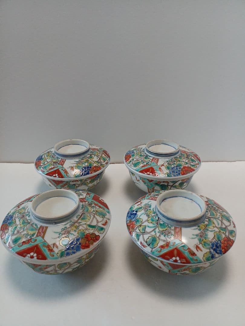 骨董　古伊万里色絵　蓋物　4客 上物・真物保証】伊万里色絵兎文蓋物碗 5客揃／江戸幕末期／共箱付き