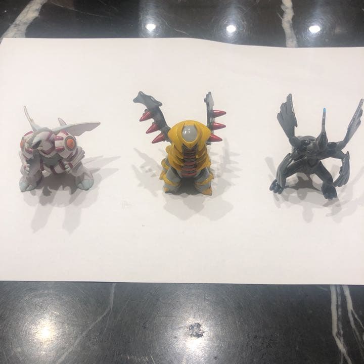 ポケモン モンコレ　フィギゼクロム　ドサイドン　ギラティナ　ラティオス　パルキア ポケモン モンコレ ML-23 ギラティナ | おもちゃ通販のトイザらス