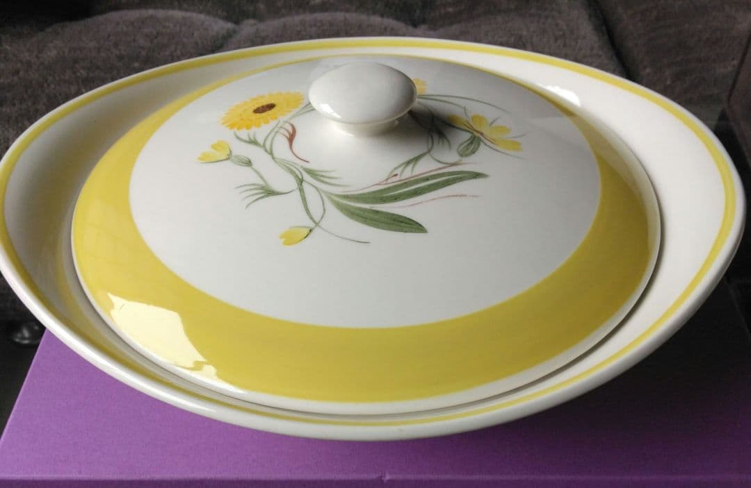 Susie Cooper Tureen　蓋付きボウル Susie Cooper Tureen 蓋付きボウル - メルカリ
