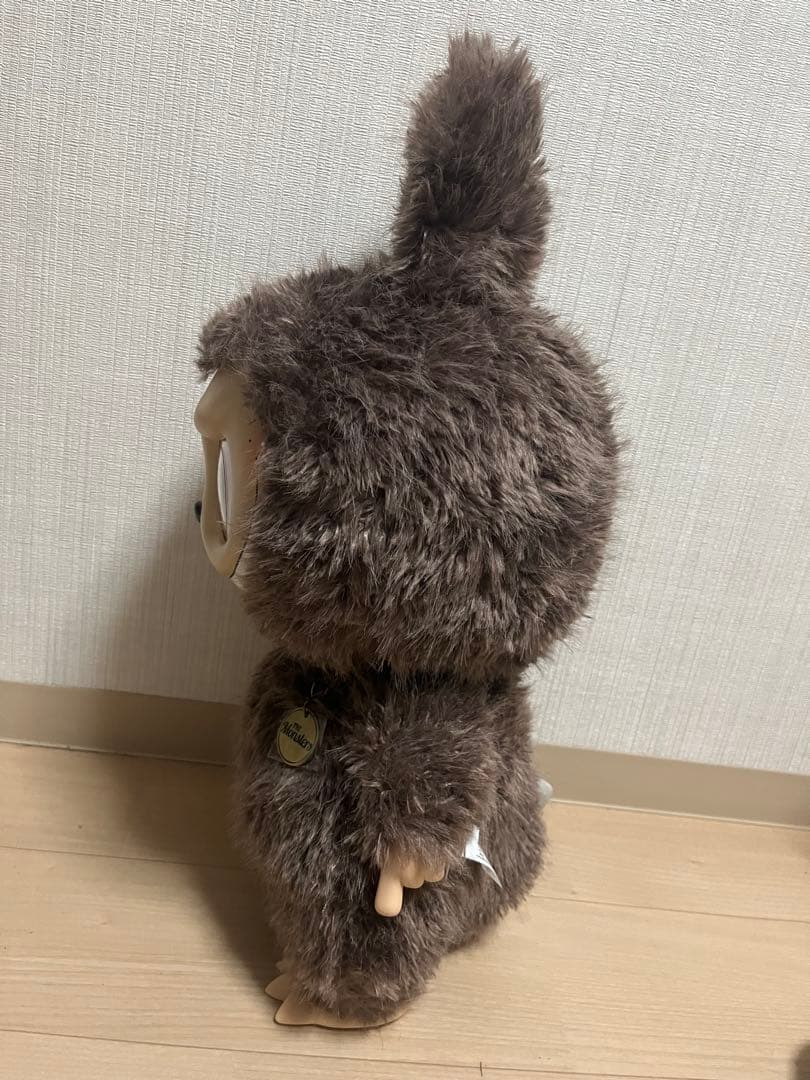 巨大ラブブ
