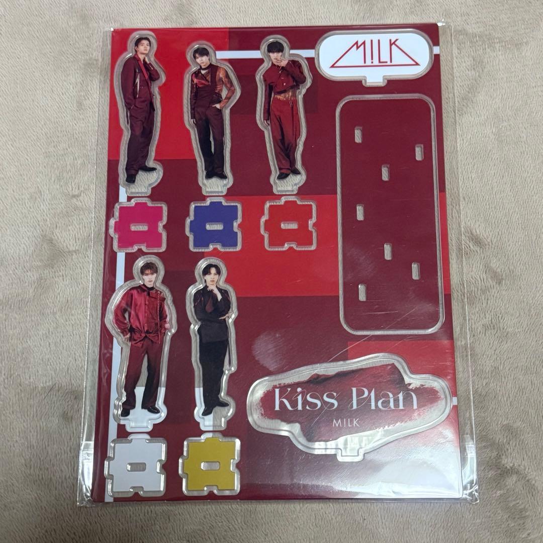 新品未開封】M!LK “Kiss Plan”全員集合 アクスタ - メルカリ
