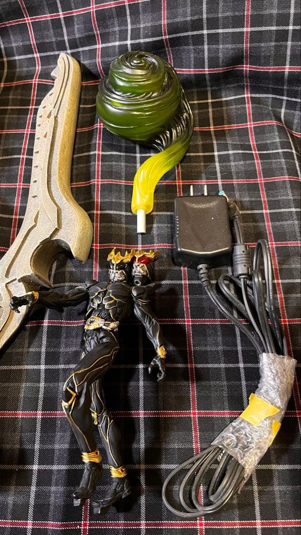 値下げ中】S.I.C. HERO SAGA 仮面ライダー クウガ 竹谷隆之 - メルカリ