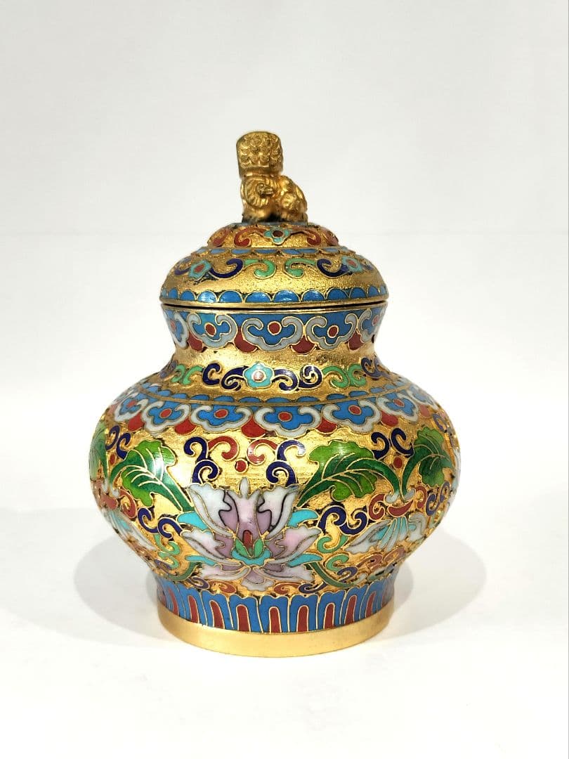 ❤【新品・未使用】中国 七宝琺瑯彩 花文 獅子摘蓋物 七宝焼 壺 ツボ