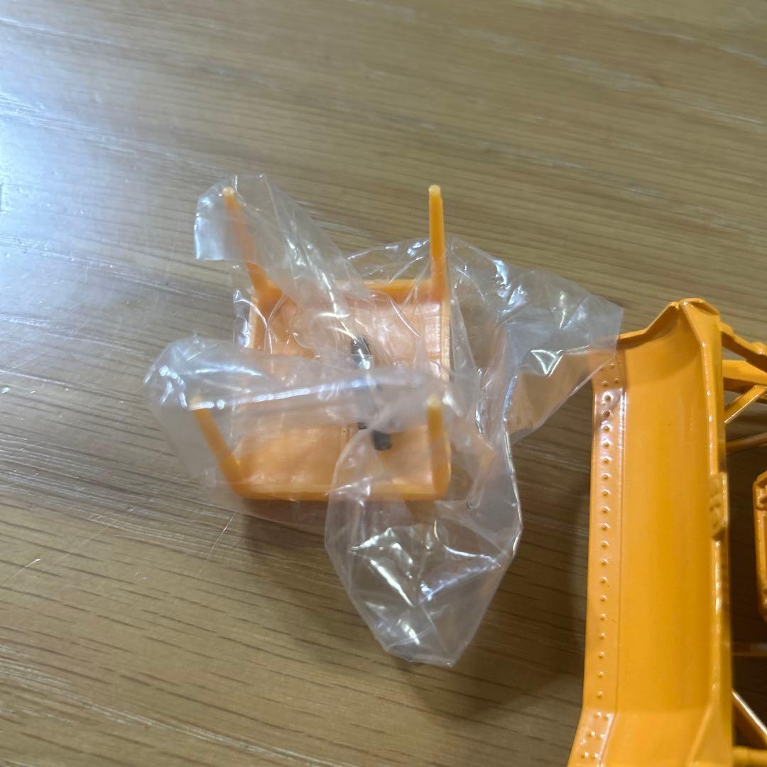 美品】トミカダンディNO32 小松 ブルドーザー D155A 箱、部品有 - メルカリ