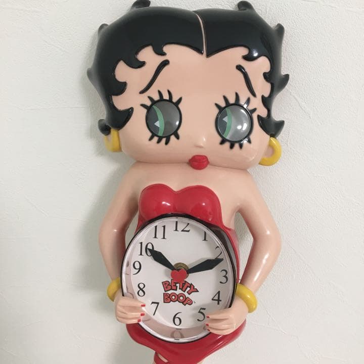 超希少 BETTY BOOP ベティ壁掛け振り子時計 - メルカリ