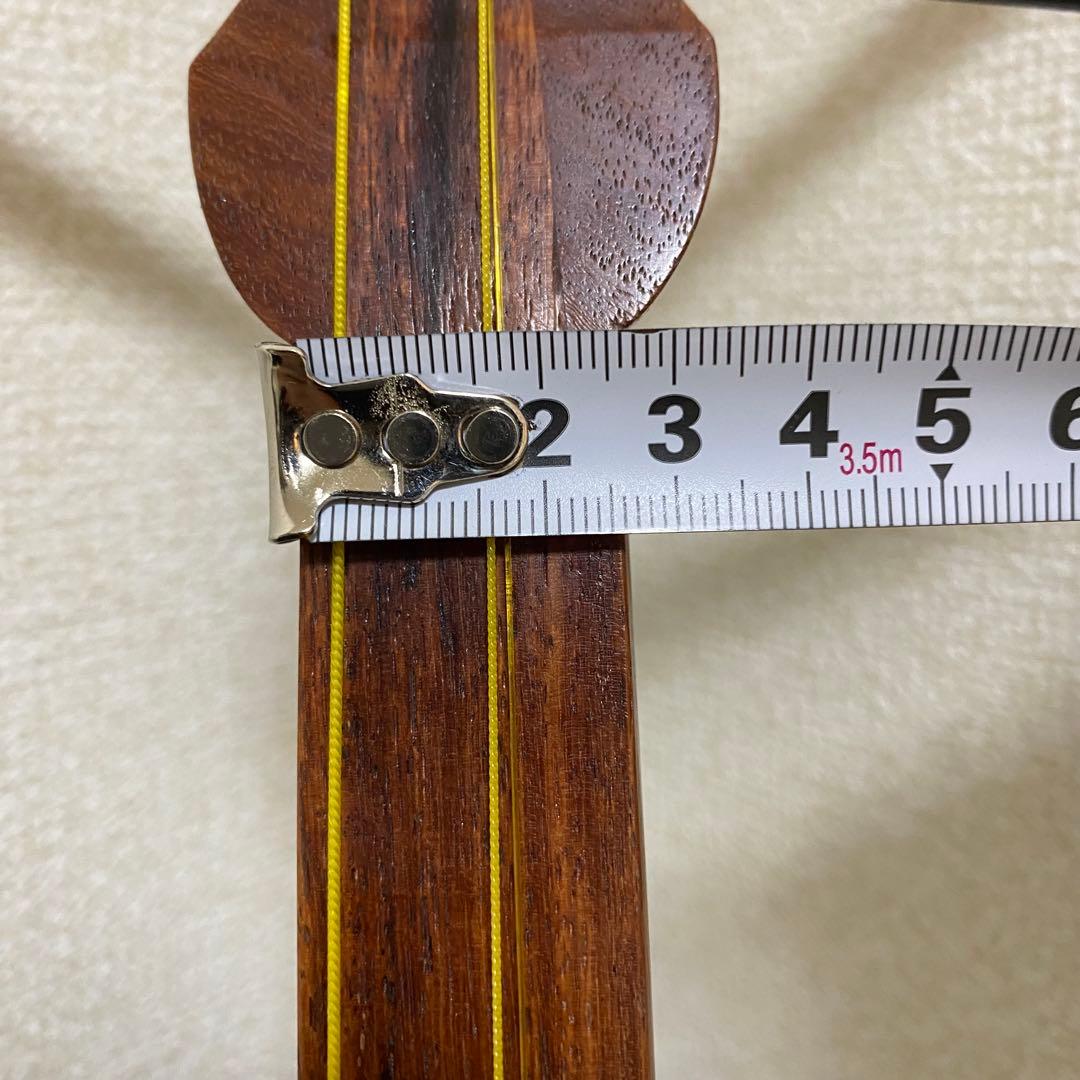 三味線 細棹　猫皮　花梨　破れなし　バチ付き　ソフトケース　四乳　四ツ皮　最高級