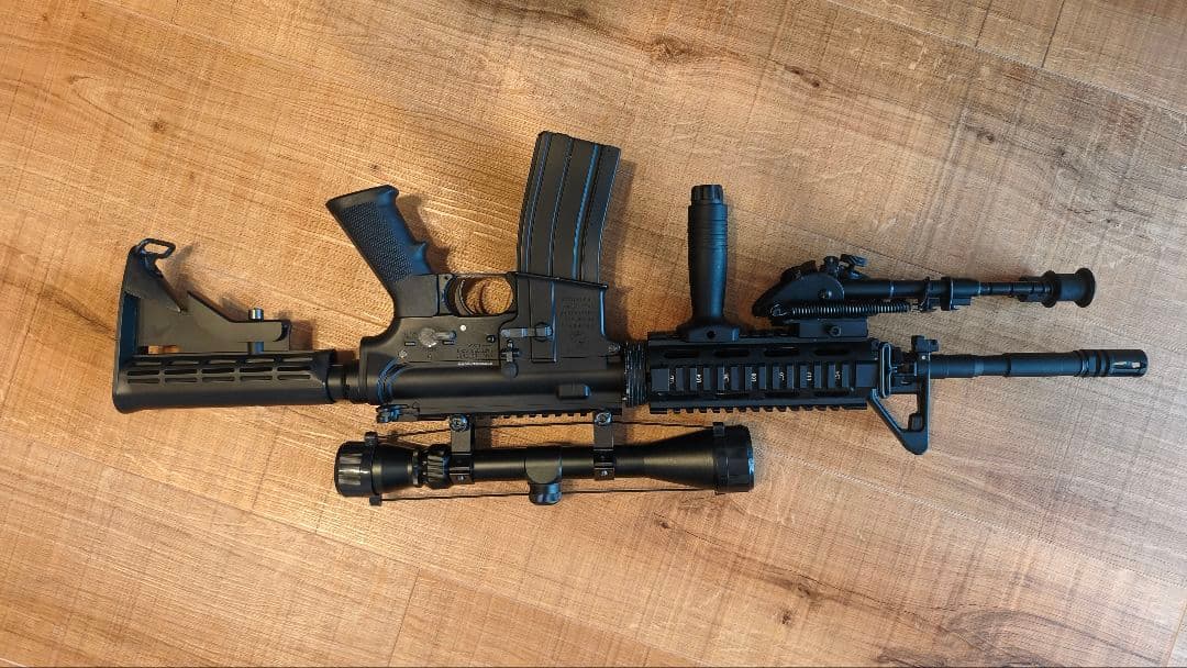 S＆T M4A1 ガスブローバック バイポッド＋スコープ付き - メルカリ