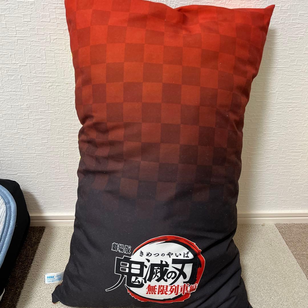 鬼滅の刃 煉獄杏寿郎 クッション - メルカリ