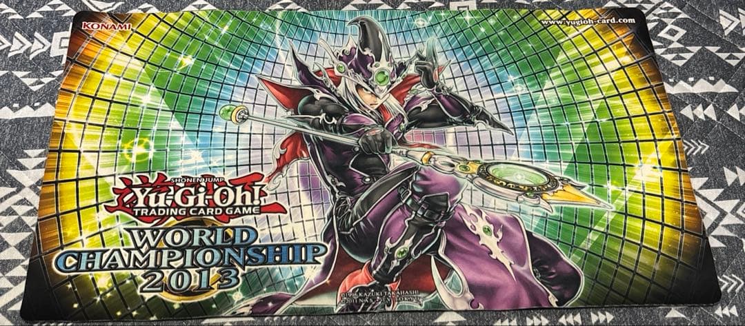 遊戯王 WCS2013 伝説の闇の魔導師 プレイマット プレイマット『伝説の闇の魔導師(WCS2023)』【-】{-}《プレイマット》