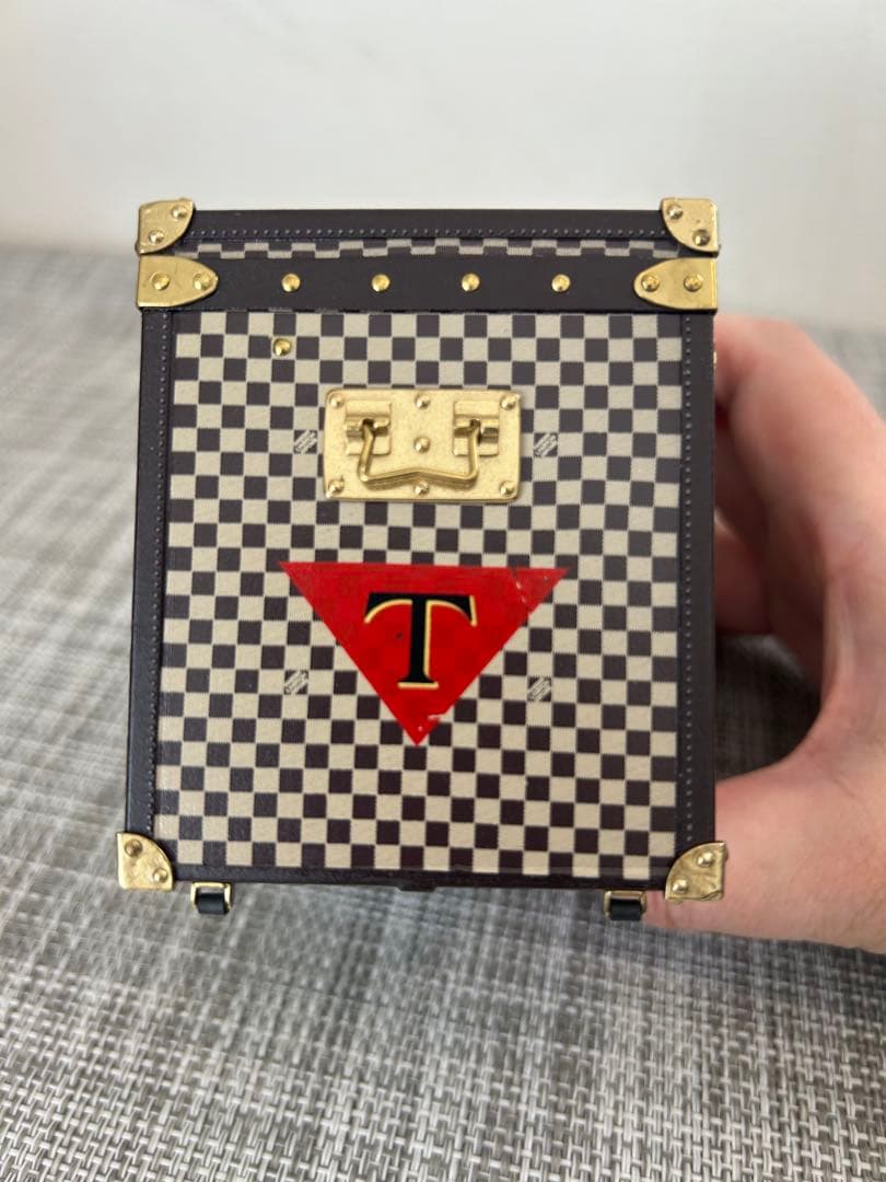 希少 LOUIS VUITTON VIP顧客ノベルティダミエ小物入れ 箱無し - メルカリ