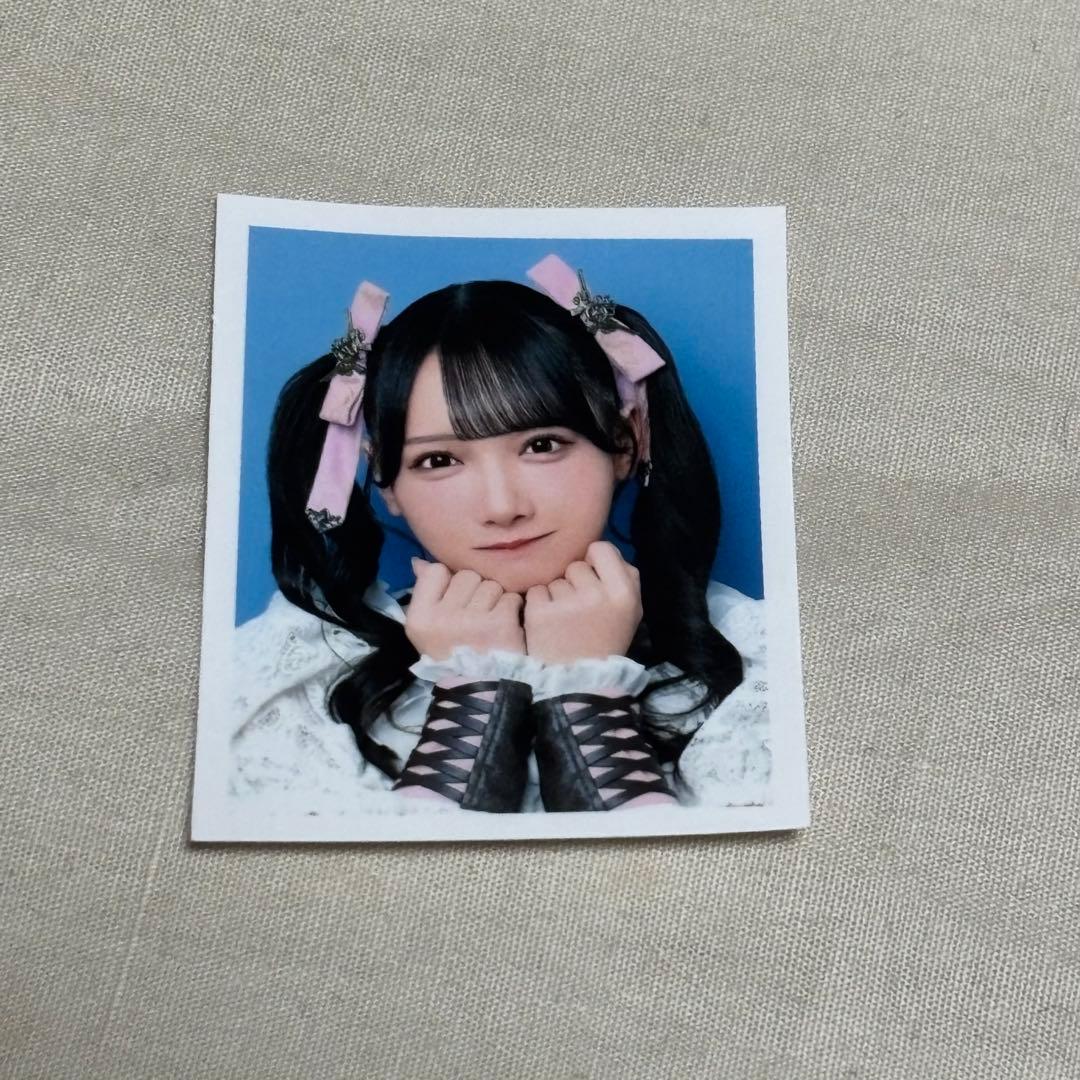 ≠ME ノイミー 鈴木瞳美 ID フォト ステッカー ポーズ - メルカリ