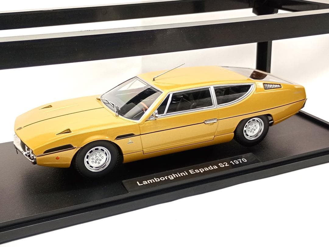 KK-Scale 1/18 ランボルギーニ エスパーダ 1970 (ゴールド) KKスケール 1/18 ランボルギーニ エスパーダ S2 1970 ゴールド