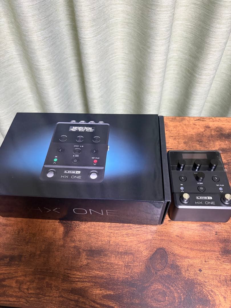 法務太郎LINE 6 HX ONE ギターエフェクター 本体 Line 6 HX One｜コンパクトな筐体で250種類以上のエフェクトを一系統