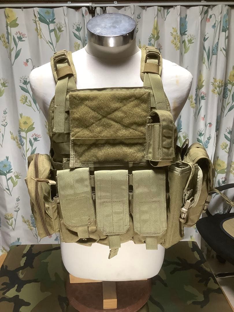 Eagle mbav Eagle/Allideポーチセットoda ＫＨ 一点物] Eagle Industries MBAV プレートキャリア ポーチ7個セット S/M
