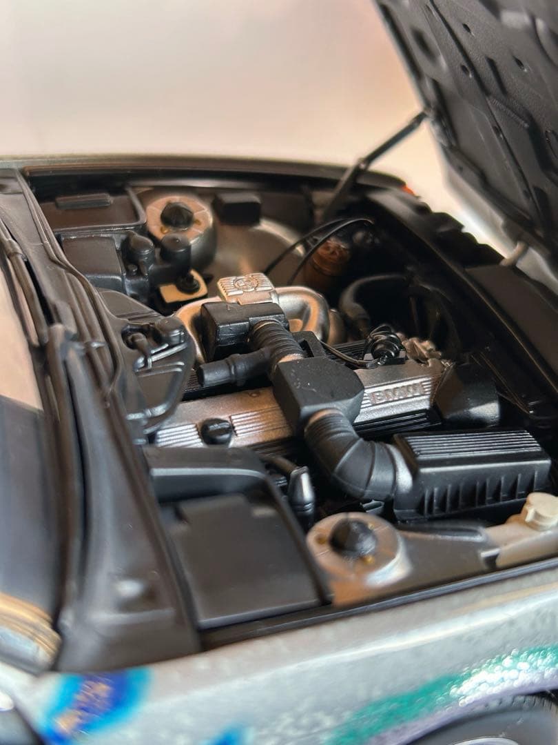 加山又造作 アート模型＋カー冊子 BMW 5シリーズ完成品 - メルカリ