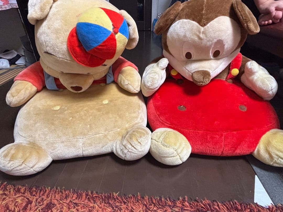 【販売終了】ディズニー プーさん＆ミッキー 大きめ座椅子 2点セット 楽天市場】【Disney】 ディズニー サポートクッション付き