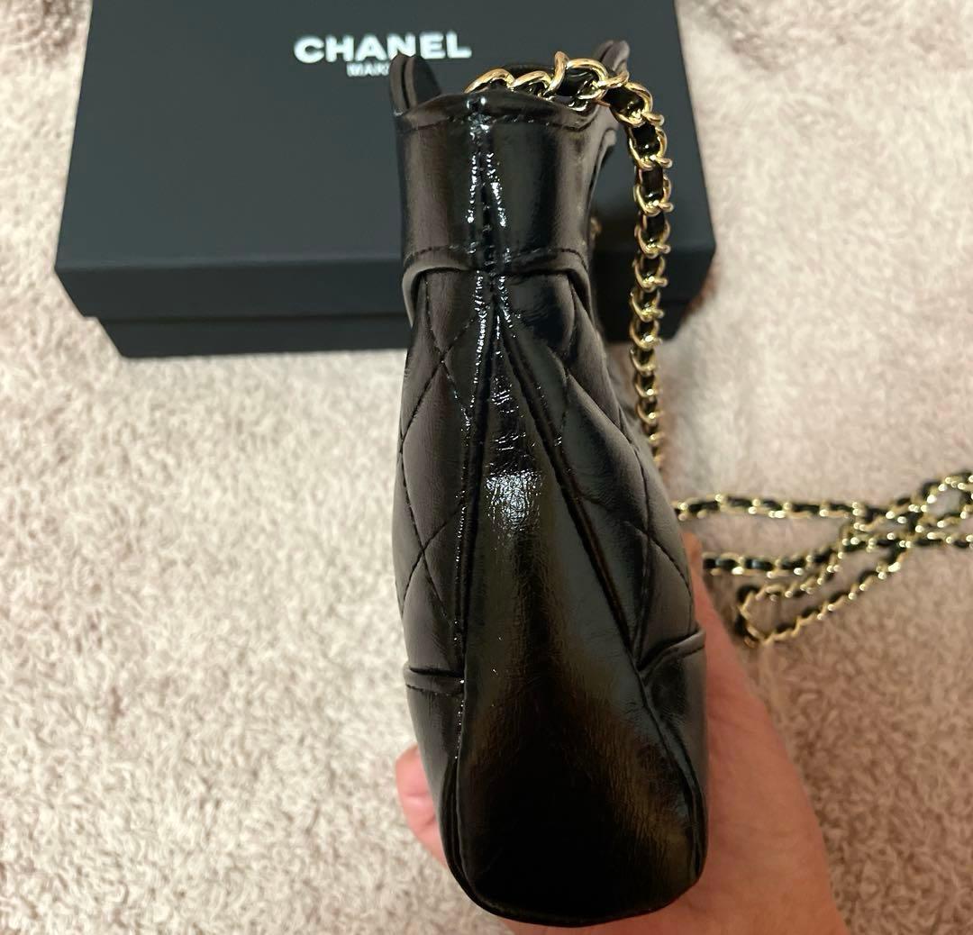CHANEL キルティング エナメル加工バッグCHANEL31ノベルティ - メルカリ
