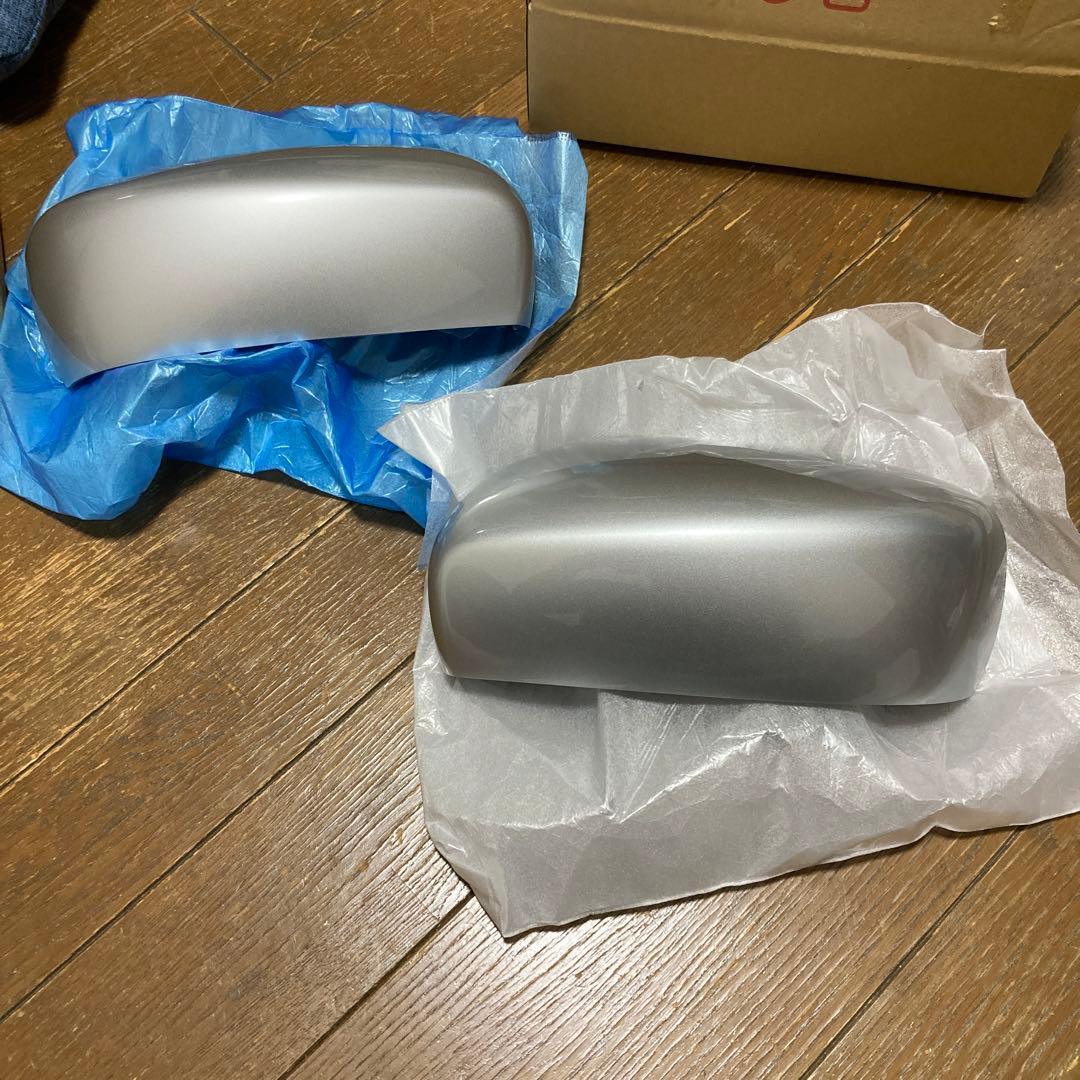 スイフト ミラーカバー 84718-52R20 84728-52R20 シルバー - メルカリ