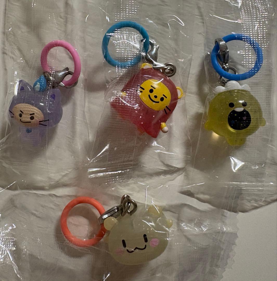TREASURE TRUZ ガチャガチャ めじるしアクセサリー バラ売り可 - メルカリ