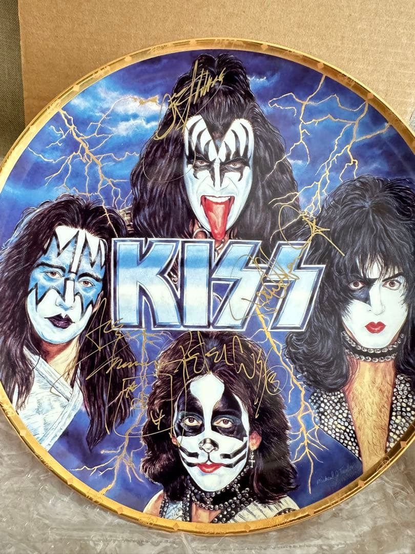 超希少サイン入りKISS Rockers &Rulersコレクターズプレート絵皿 石黒亜矢子「九つの星」絵皿 | URESICA