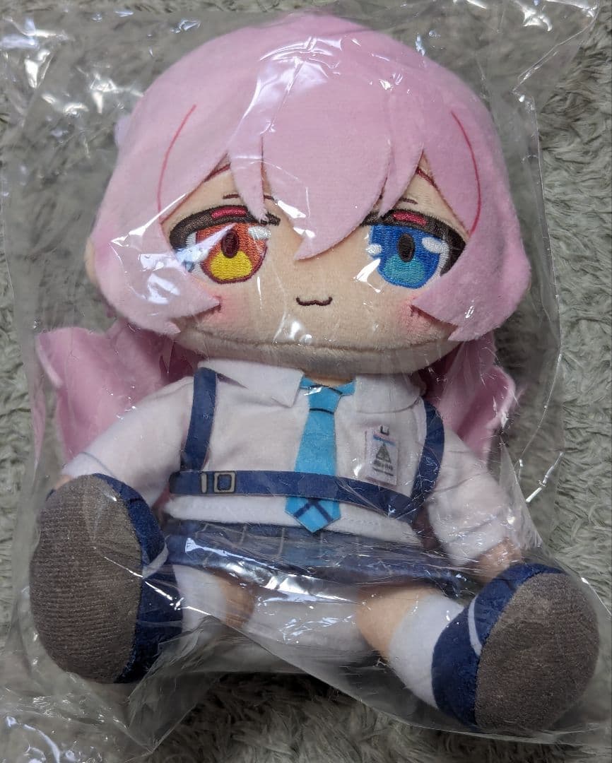☆新品未開封☆ ブルーアーカイブ 小鳥遊ホシノ ぬいぐるみ - メルカリ