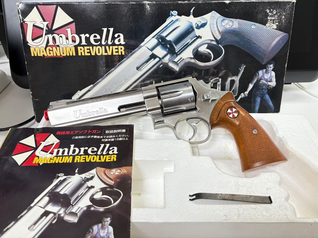 タナカワークス アンブレラ マグナムリボルバーガスガン バイオハザード 木製 特選中古品】ガスガン タナカワークス バイオハザード0コラボモデル