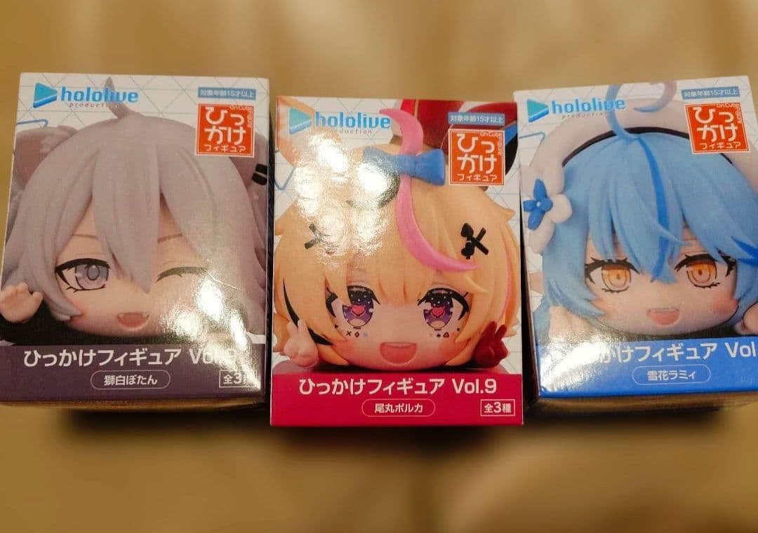 ホロライブ ひっかけフィギュア 3種セット ② - メルカリ
