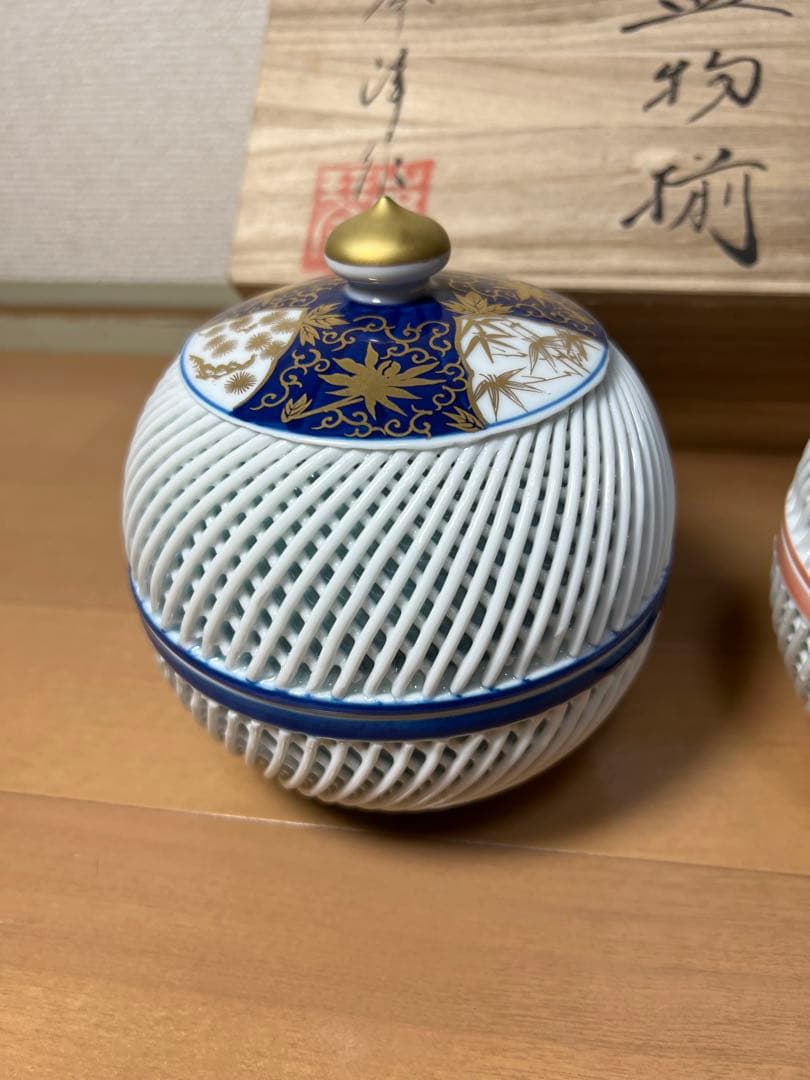 616 有田焼 西浦琴峰作 白磁網目焼 蓋物 2客 未使用 - メルカリ