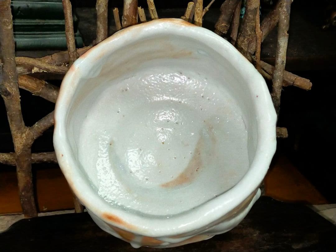 ♥美濃焼♥ 志野 茶碗 在銘 茶道具 骨董 古玩 - メルカリ