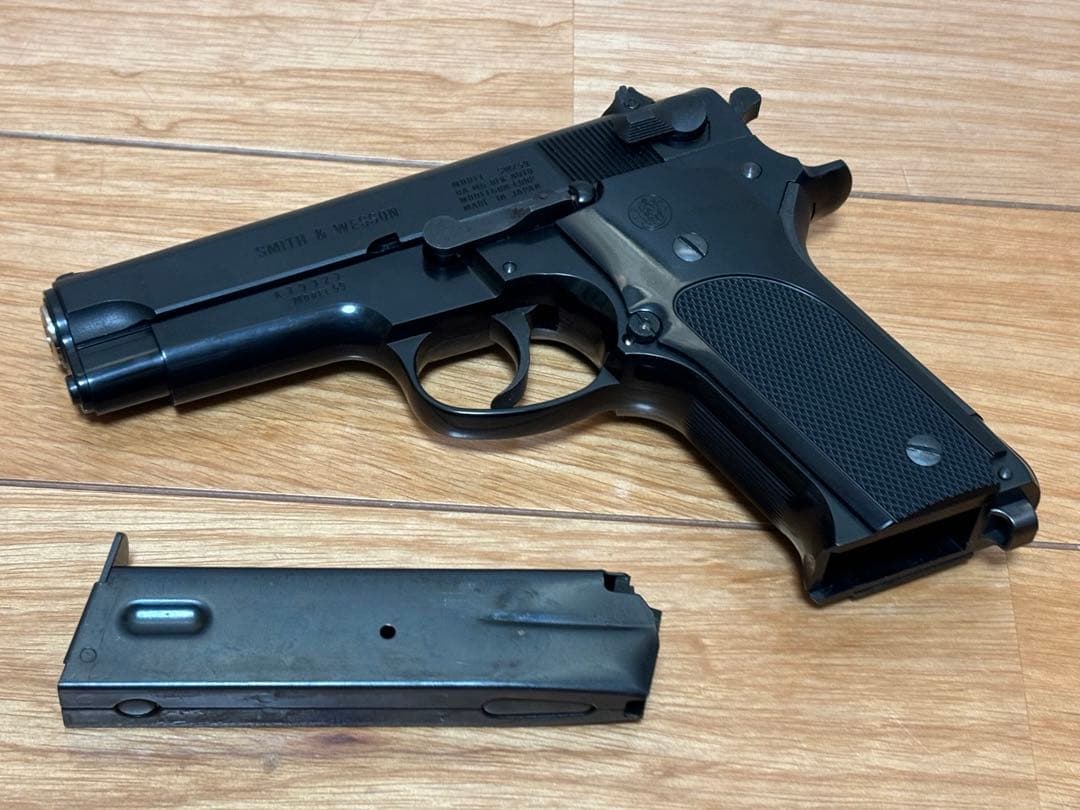MGC S&W M59 モデルガン SPG規格適合品 ダミーカート無し - メルカリ