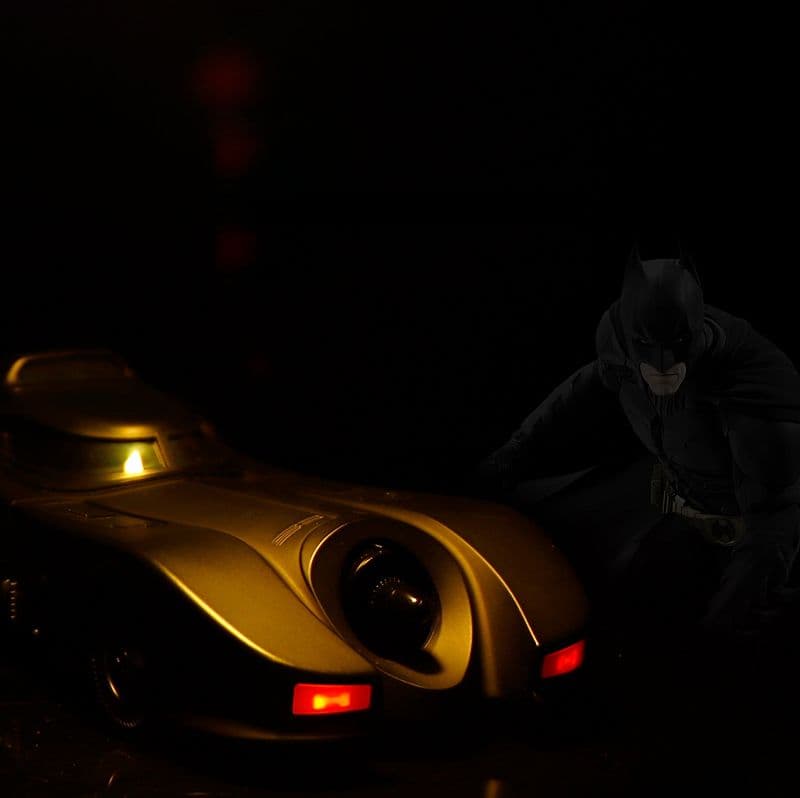☆未使用 バットモービル 1/18 ミニカー ライトアップ バットマン レア