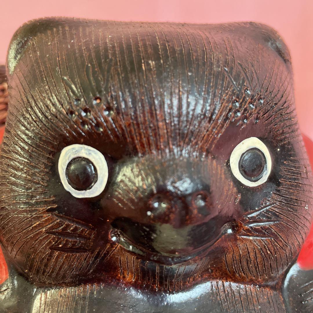 縁起物 信楽焼 赤いちゃんちゃんこ たぬき 八相縁喜 商売繁盛 家内安全