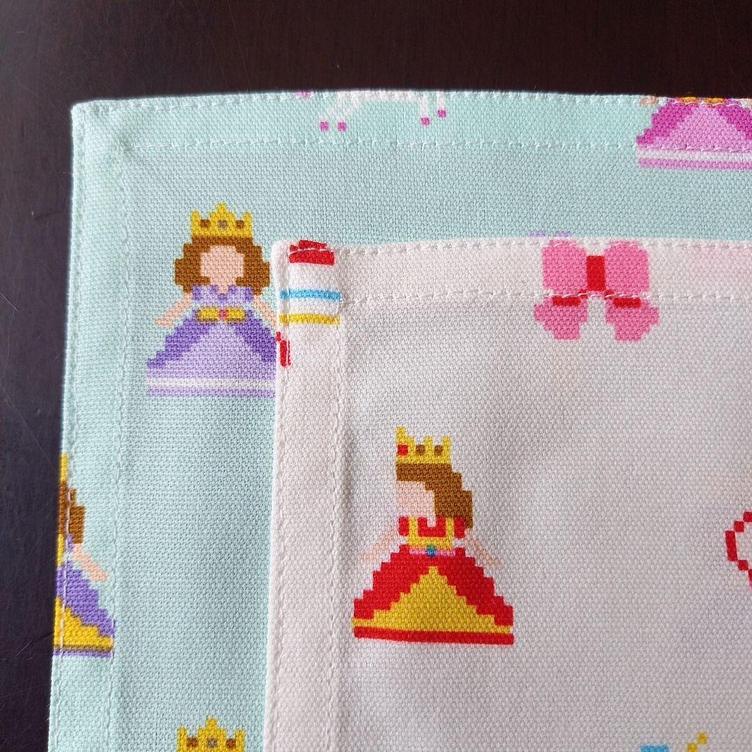ランチョンマット、ランチクロス【2枚セット】☆姫、ピクセル柄☆25×35