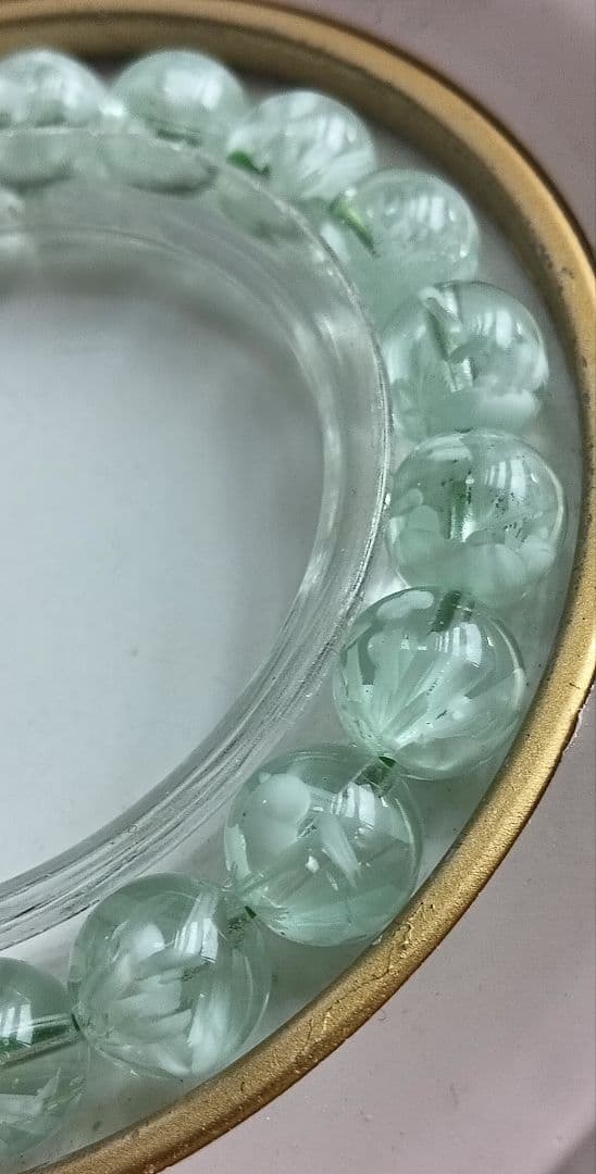 超絶希少石‼️グリーンラリマー約10ミリ内径約17センチ 雪花