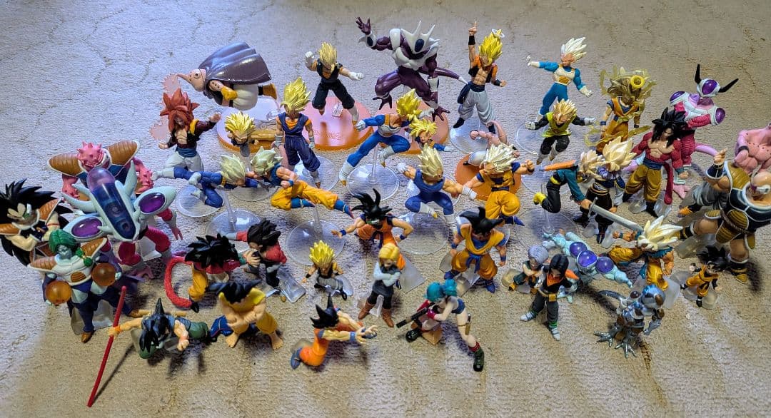 ドラゴンボール フィギュアセット 多数 Amazon.co.jp: ドラゴンBALL フィギュア 21種類セット 孫悟空 ベジータ