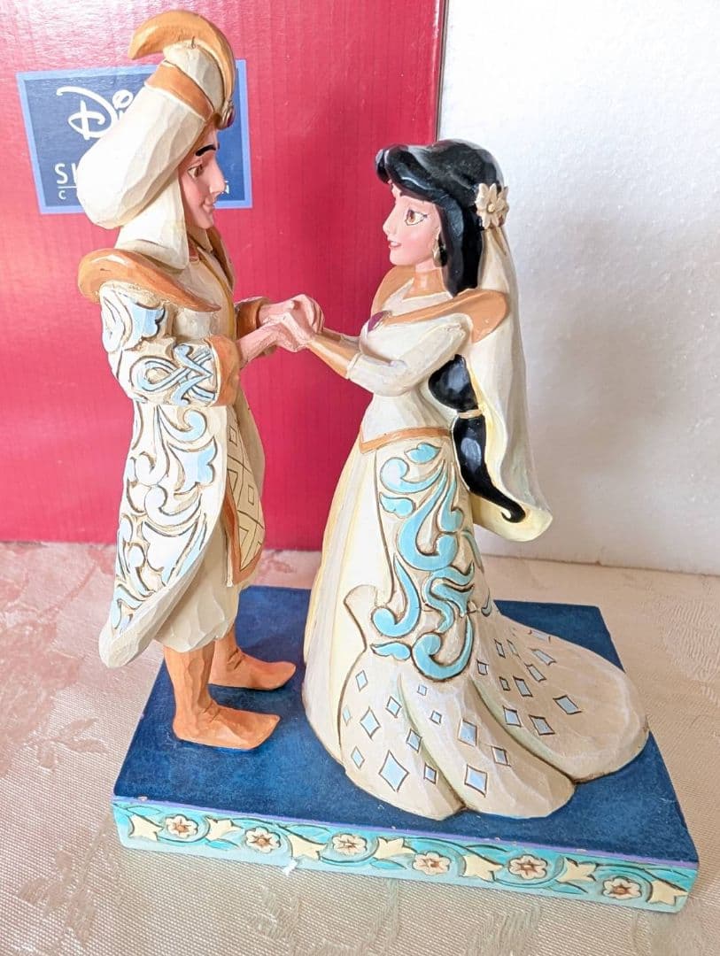 エネスコ ジャスミン＆ アラジン ロイヤルウェディング フィギュア　ジムショア ディズニーフィギュア専門店 ディズニーコレクション