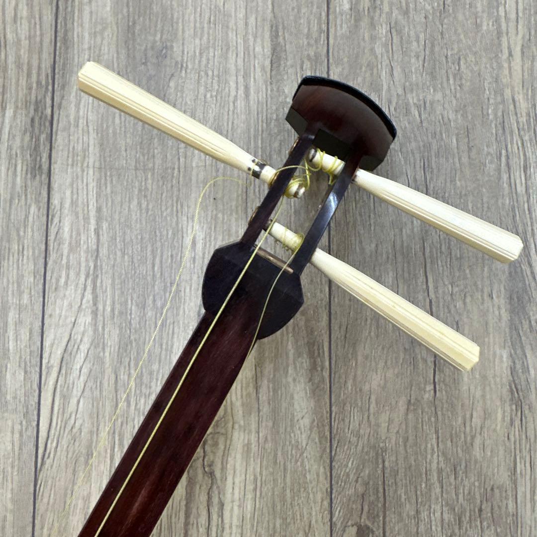 極上 糸巻 三味線 102㎝ ケース付 東な7-1218①