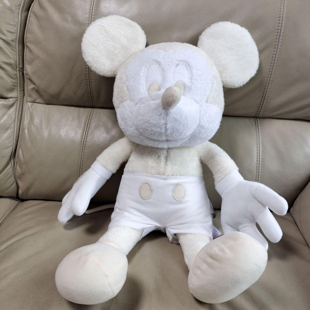 ディズニー100周年 プラチナホワイトミッキーマウス 超BIGぬいぐるみ