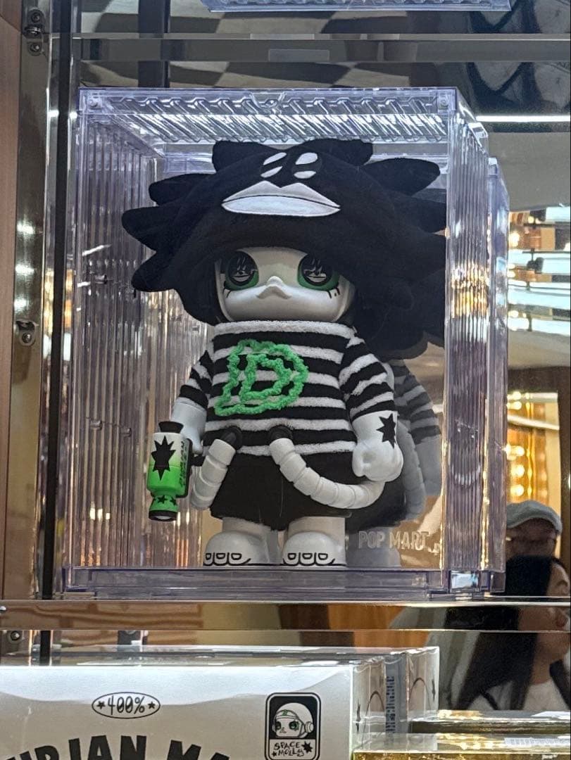 新品未開封 POP MART Durian Man 400% ドリアンマン MEGA SPACE MOLLY 400% LALA COMPANY - Durian Man - POP MART (Germany)