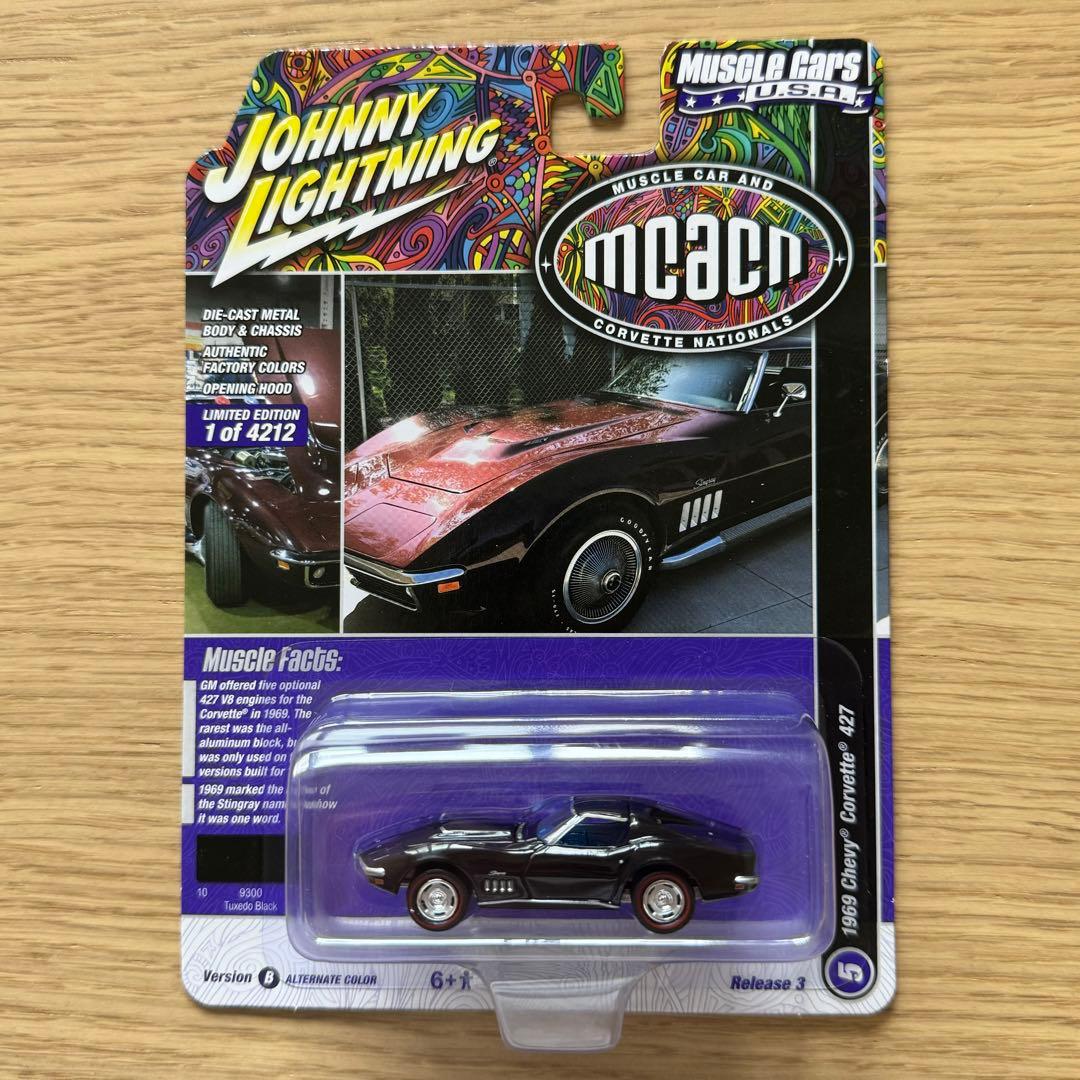 ジョニーライトニング 1969 シボレー コルベット C3 ミニカー ブラック