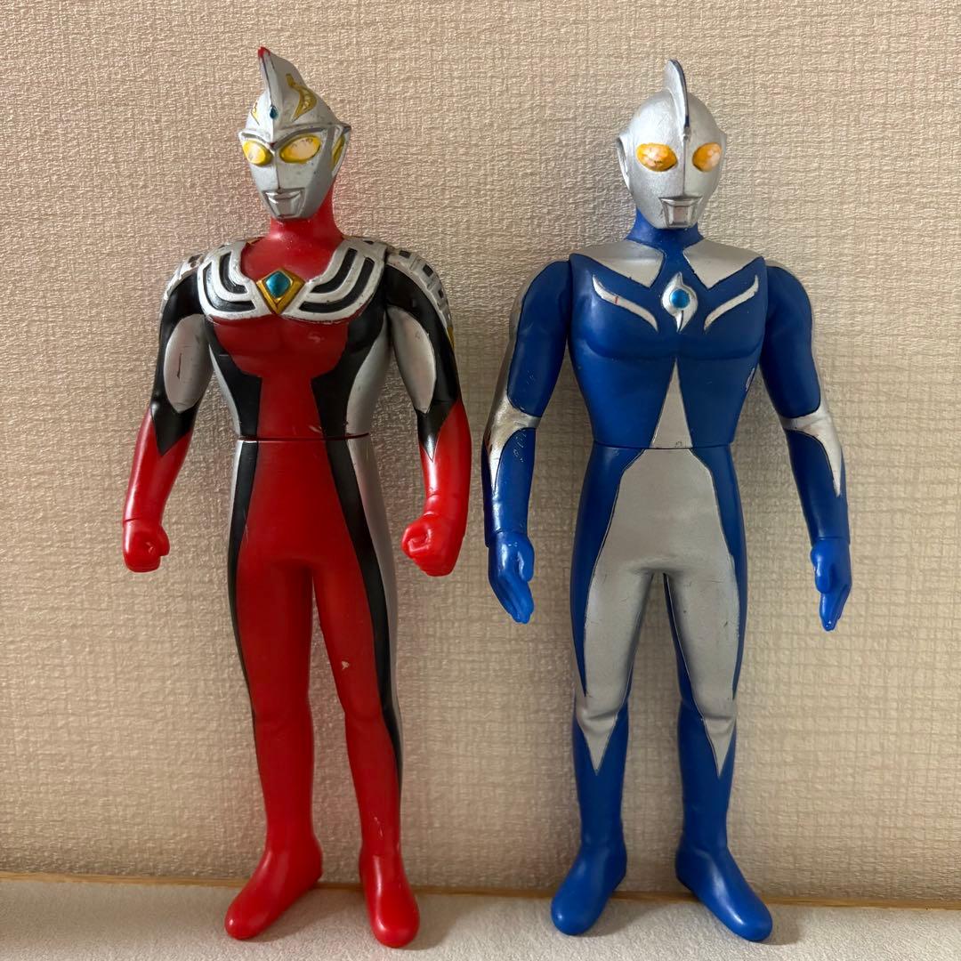 ウルトラマンジャスティス ウルトラマンコスモス ソフビ - メルカリ