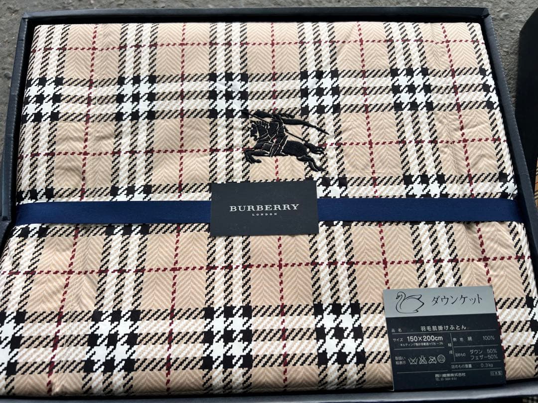 BURBERRY ダウンケット 150x200cm Yahoo!オークション -「バーバリーダウンケット」の落札相場・落札価格
