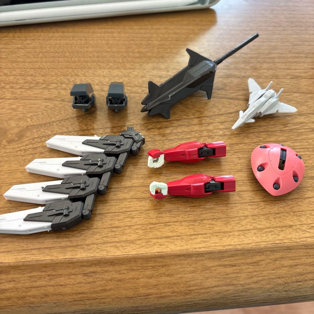 ガンプラ ジャンクパーツまとめ売り - メルカリ