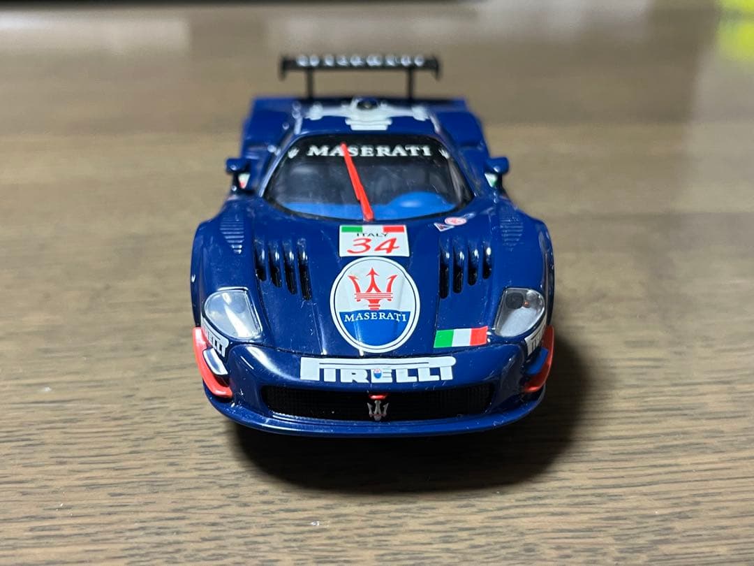 マセラティ MC12 FIA GT Imola 2004 スロットカー - メルカリ