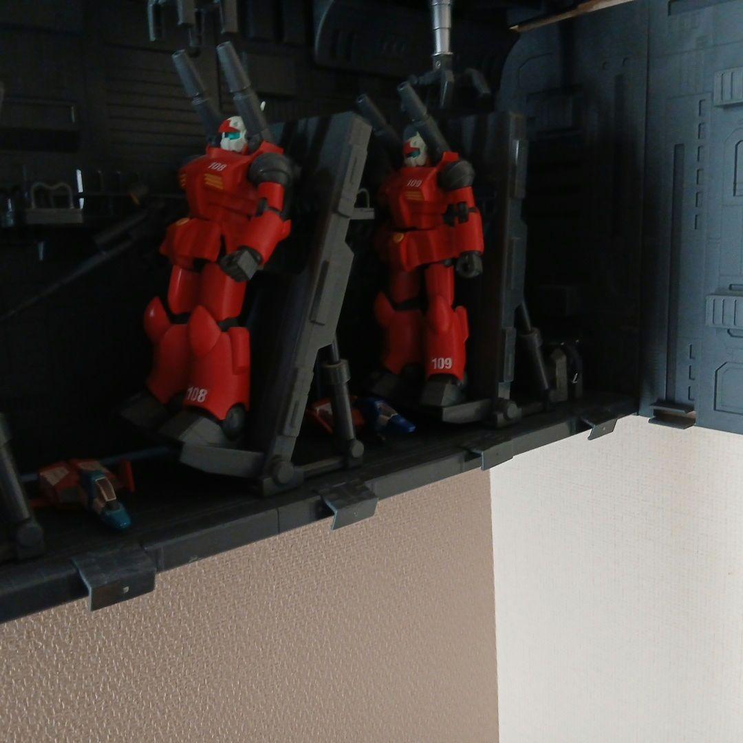 ガンプラ 4体セット ディスプレイ用スタンド付き ガンダム - メルカリ