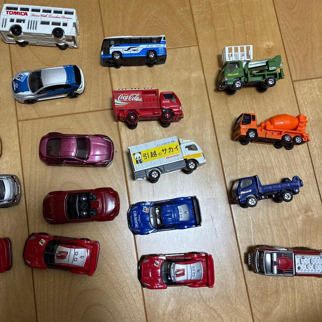 トミカ いろいろ組み合わせ 23台
