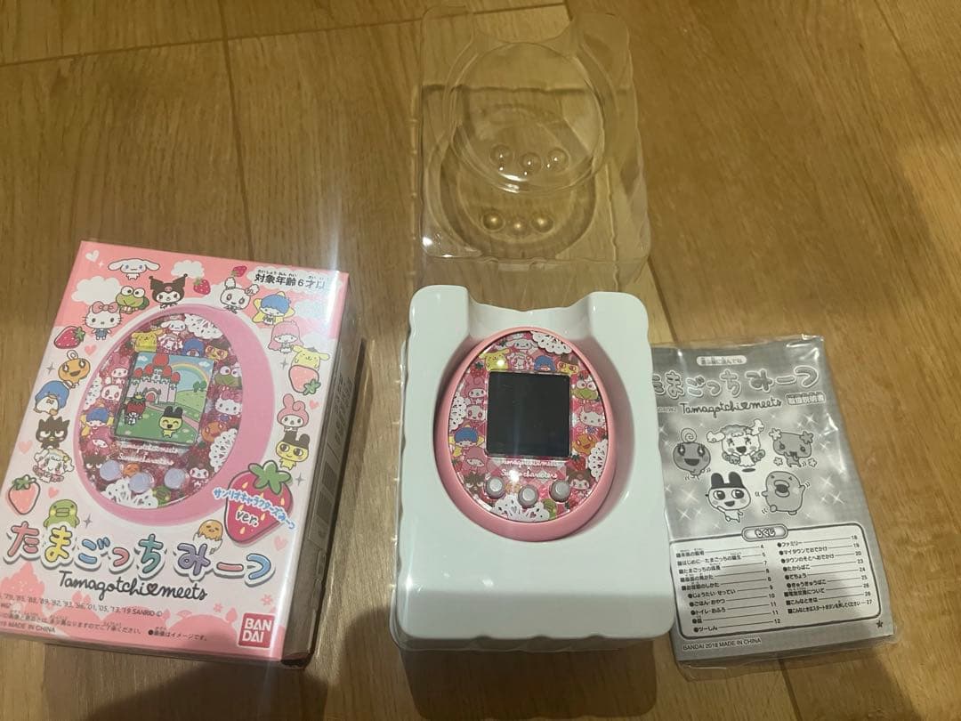 たまごっちみーつ　サンリオみーつ Amazon.co.jp: Tamagotchi meets (たまごっちみーつ) サンリオ