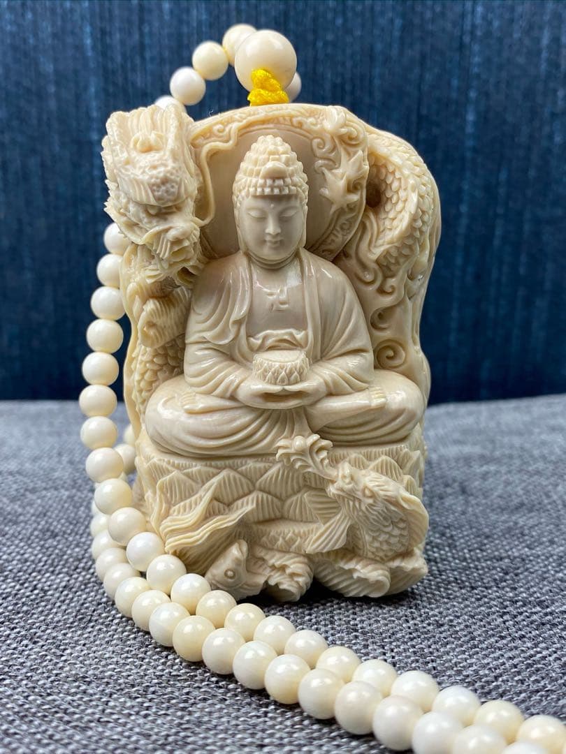 天然マンモス牙美しい手作り彫刻 阿弥陀仏 ネックレス